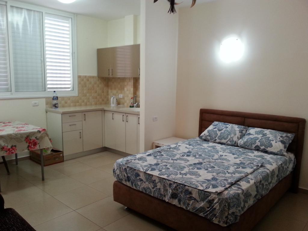 Apartments Petah Tiqwa - Bar Kochva Street Petach Tikva Extérieur photo